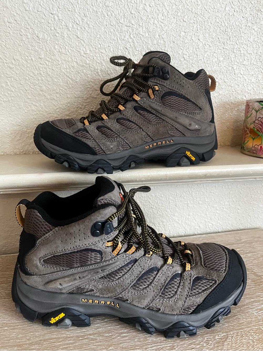 Merrell Moab 3 Mid Hiking Boots Suede Leather Mesh Mens Size 7.5
